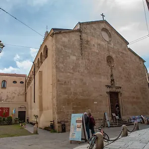 Centro Storico Carlo Alberto , Alghero Italia